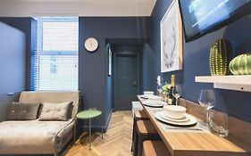 Yellow Hive Boutique Stay Apt 1